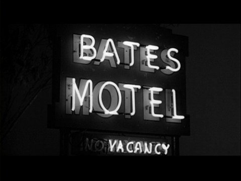 bates-motel-sign-480x360