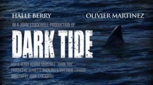 cartel-trailer-8216-dark-tide-8217-hale-berry-nadando-tiburones-muerdan_1_1149866