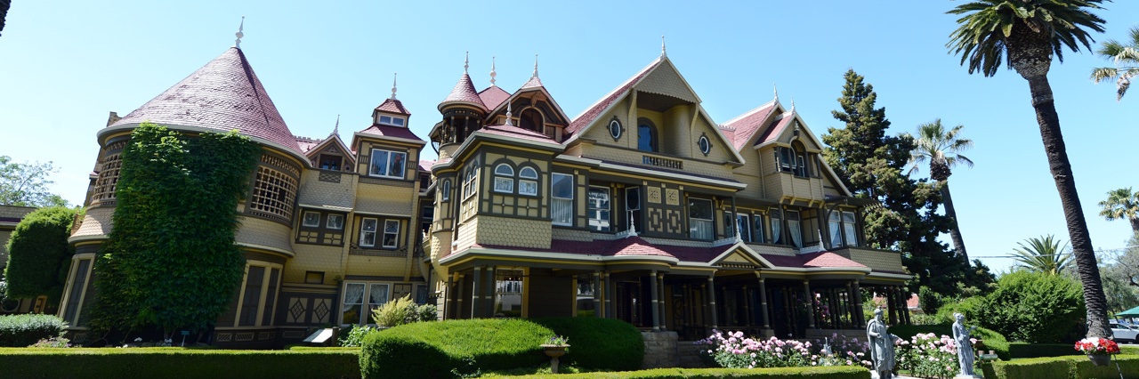 The Winchester Mistery House<