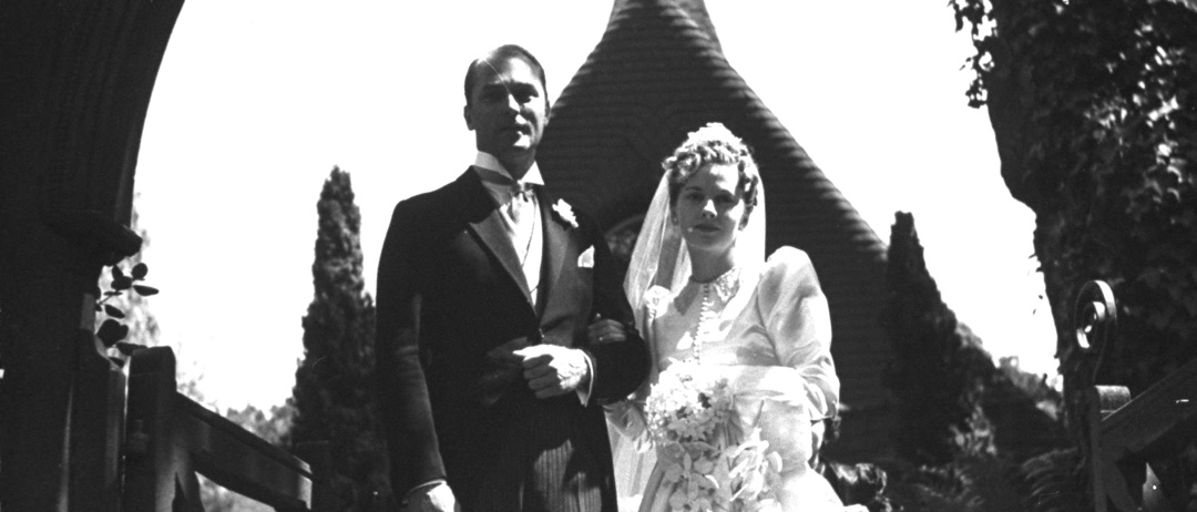 Joan Fontaine (21) weds actor Brian Aherne (37)