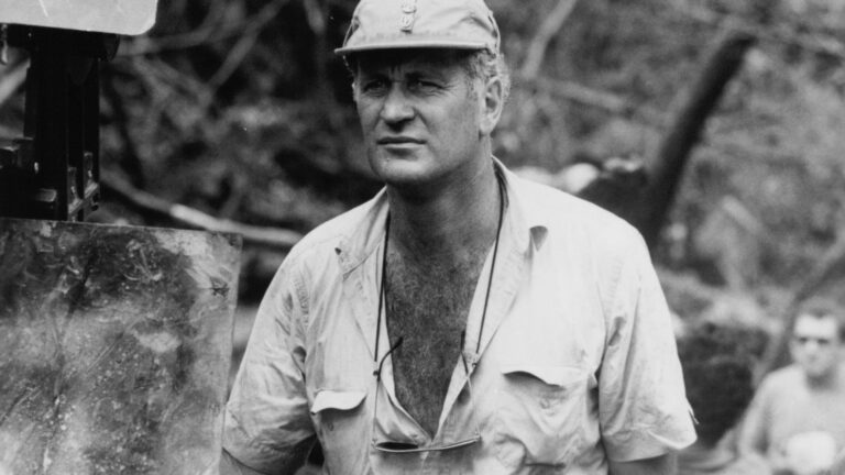 Fallece John Irvin, director de 'Tinker Tailor Soldier Spy' y 'Hamburger Hill' portada