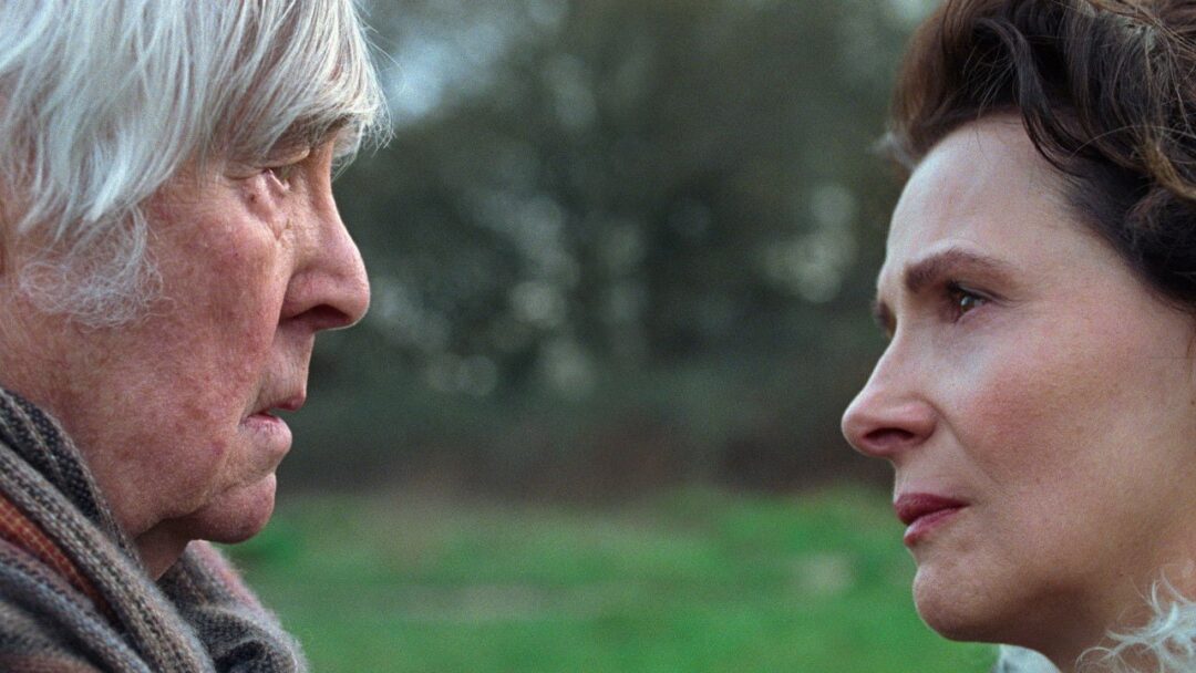 First Trailer for 'Queen at Sea' with Juliette Binoche & Tom Courtenay - portada