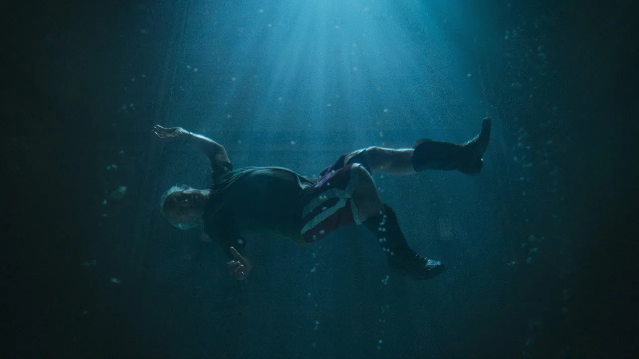 Cava o muere. Nuevo ráiler de 'Digger', una película de Alejandro G. Iñárritu protagonizada por Tom Cruise - interior