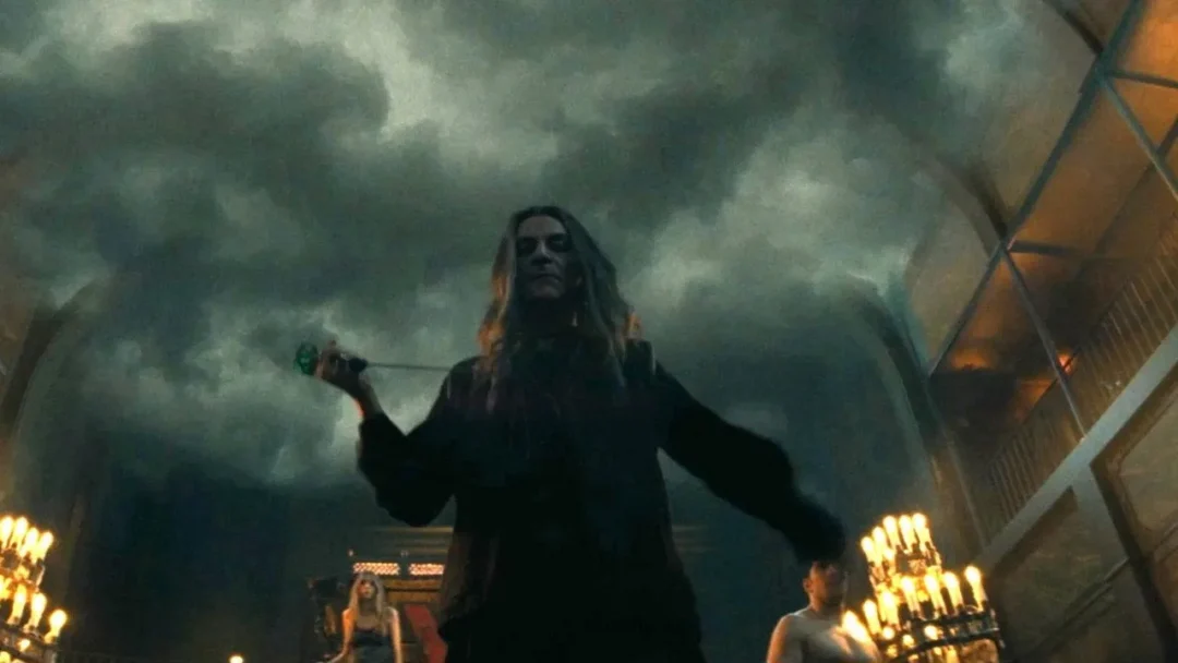 Estrella de Harry Potter lanza un hechizo aterrador en el nuevo tráiler de la película de terror de carnaval de vampiros - portada