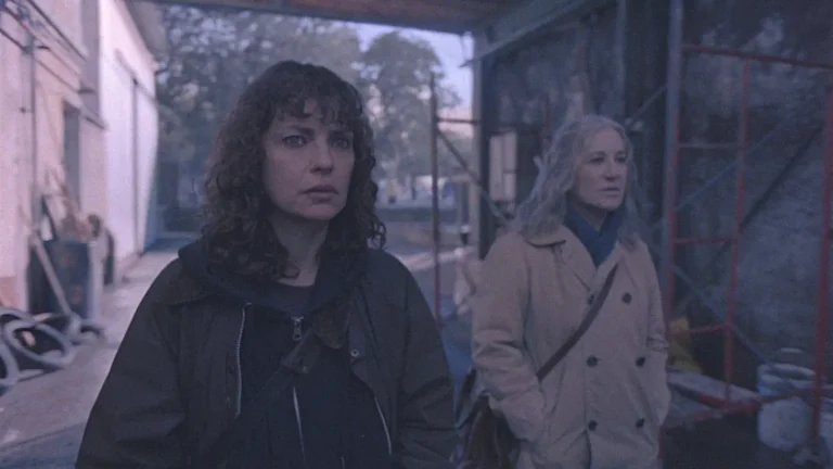 Netflix presenta el tráiler de Mis muertos tristes, la miniserie de terror basada en los cuentos de Mariana Enriquez portada