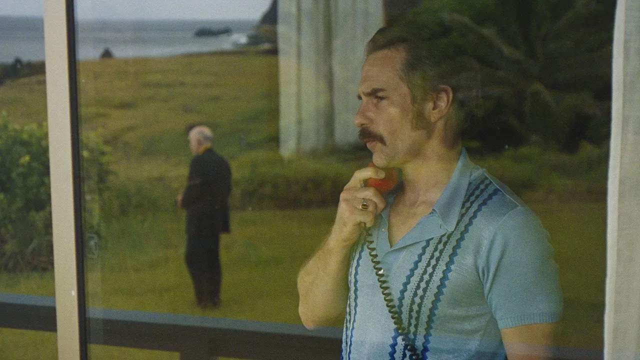 Wild Horse Nine, lo nuevo de Martin McDonagh, llega a los cines con John Malkovich y Sam Rockwell - interior