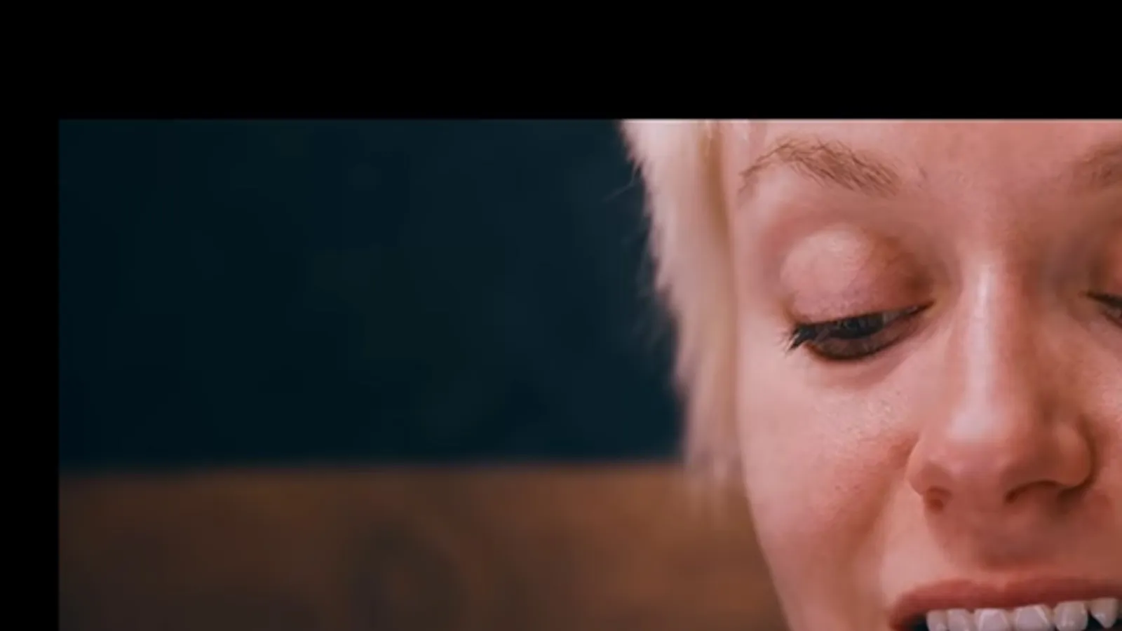 Tráiler de 'Human': Una noche de terror sobrenatural y efectos prácticos - interior