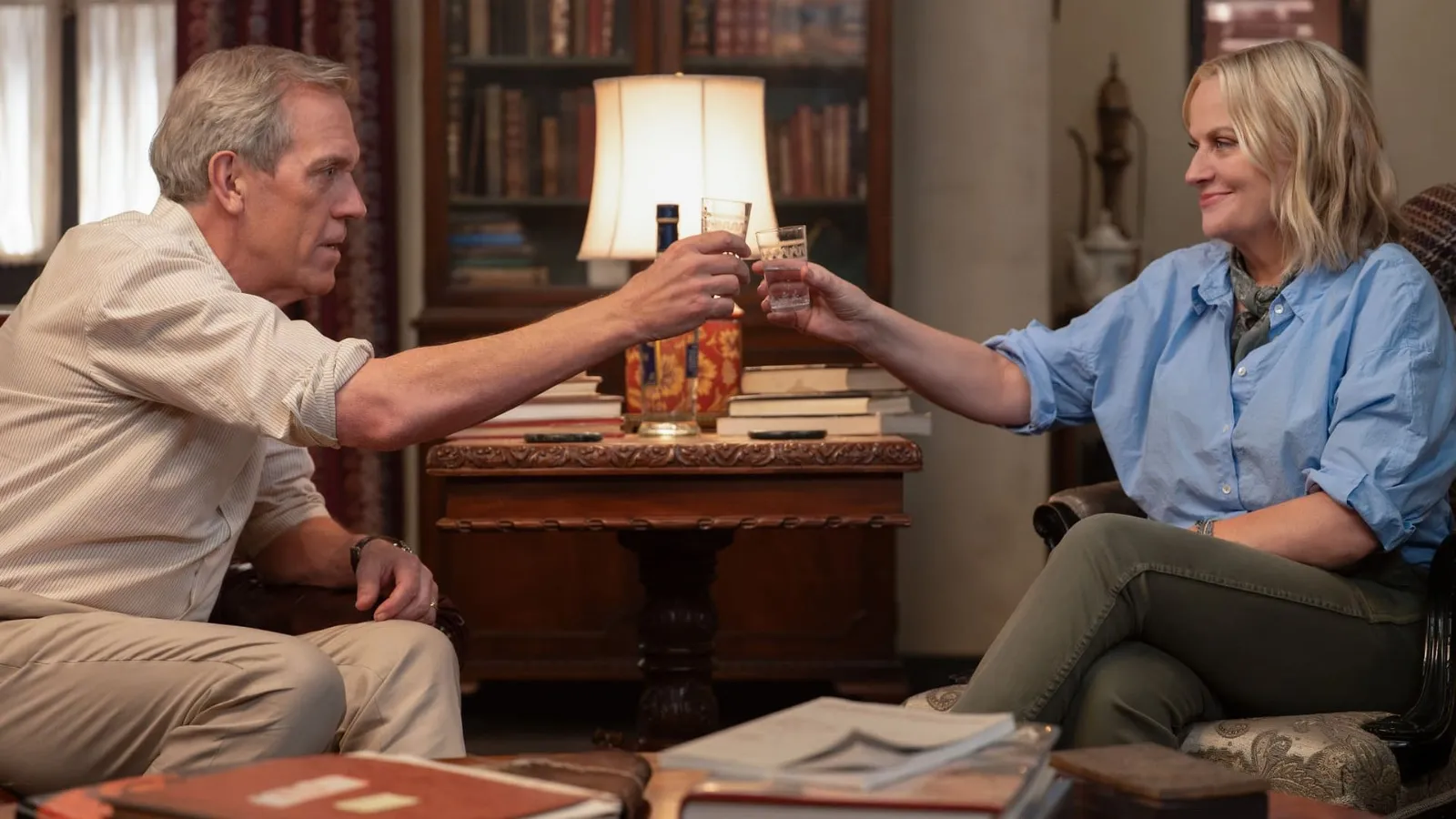 Tráiler y fecha de estreno de Dig, la comedia de arqueología con Amy Poehler y Hugh Laurie - interior